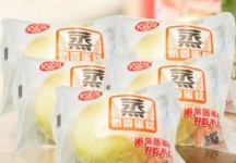 Solution to the poor rolling of cake plastic composite film packaging